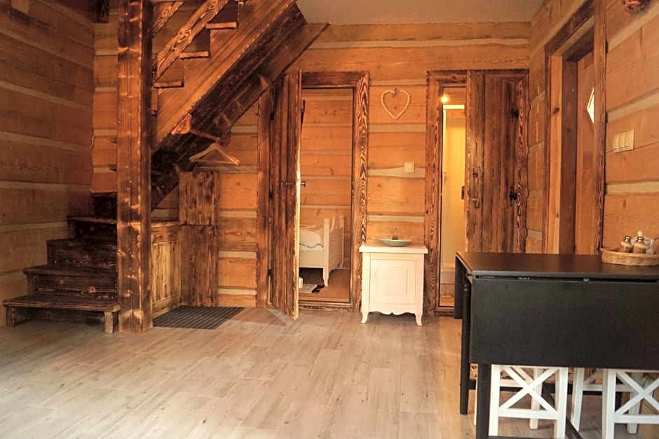 Smolnikowe Klimaty - Chyżula - Sauna&amp;Jacuzzi