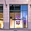 The Kelly Birmingham, Tapestry Collection By Hilton