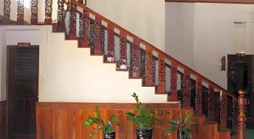Champa Hotel