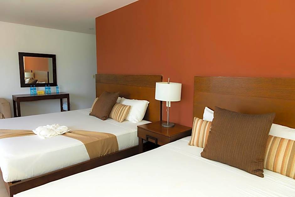 Quinto Sole Boutique Hotel Mahahual