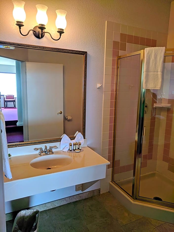Ocean View Lodge
