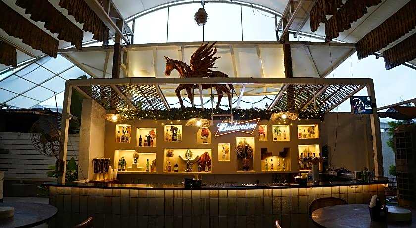 Hotel Sadanand Regency                                                                          