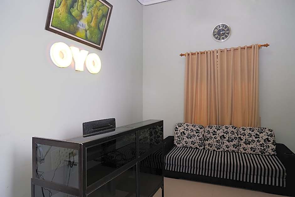 OYO 752 Abz Guest House Syariah