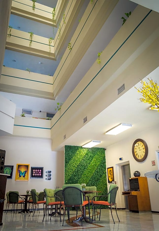 HOTEL TRUEBA