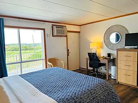 King Room with Street View - Non-Smoking