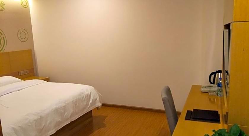 GreenTree Inn Tianjin Dongli Development Zone Huaming Town Airport Express Hotel