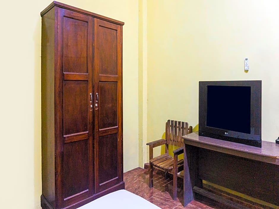 OYO 91855 Big Hotel Kendari