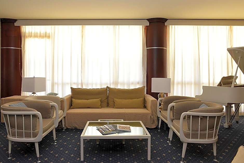 Hotel Anthony