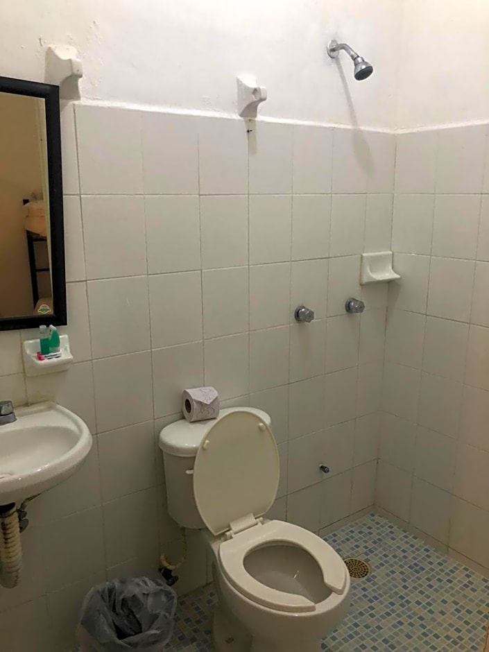 Hotel D´ATYI 10 Avenue
