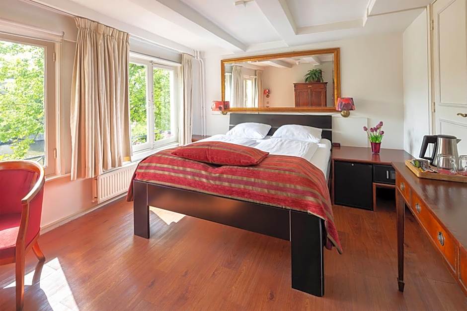 Amsterdam House Hotel
