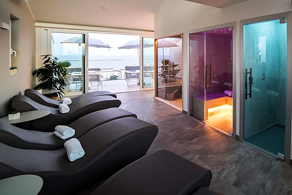 Hesperia Hotel & Residence