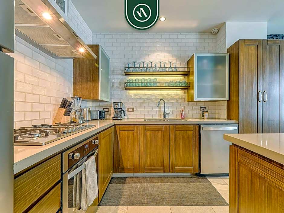 Luxury 2BR Condo in Romatic Zone - Rooftop Pool