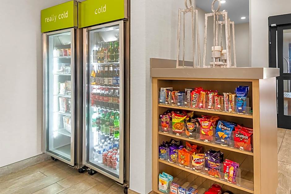 Home2 Suites by Hilton Dallas/Grand Prairie, TX