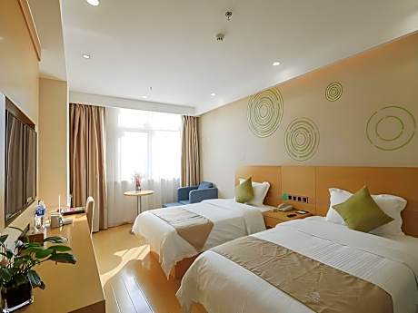 2 Bed Twin Superior Room