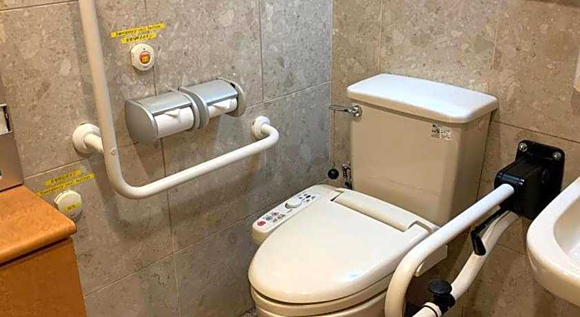 Toyoko Inn Kyoto Gojo-Karasuma