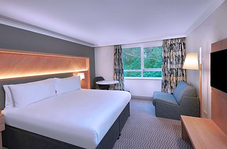 Hilton Cobham