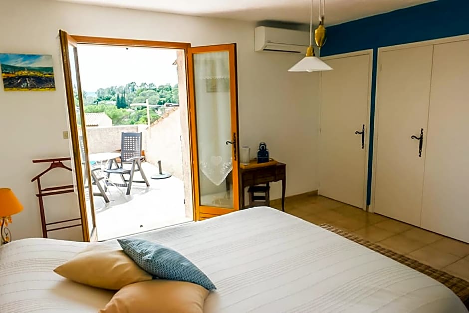 Chambre d hôtes de la Louve – Frejus, ID