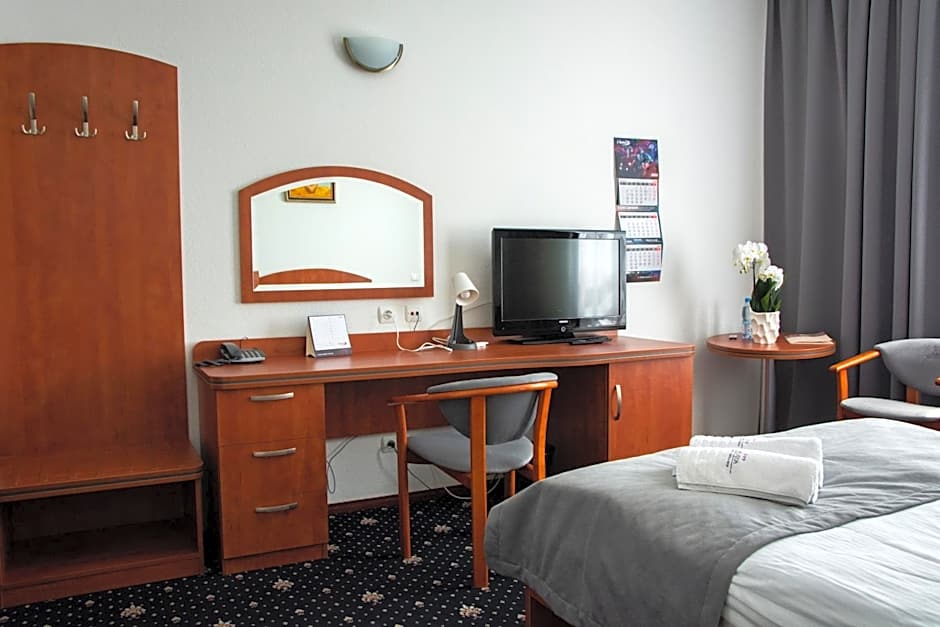 Hotel Restauracja Autos