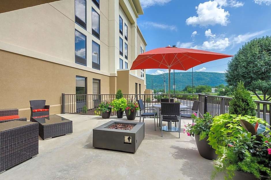 Hampton Inn By Hilton Covington VA
