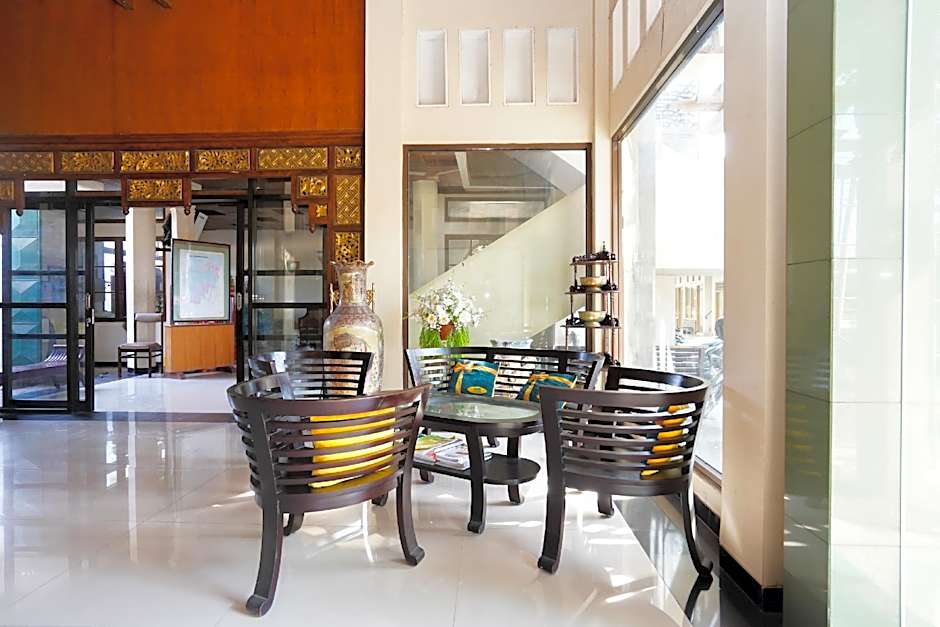 Collection O 1430 Hotel Ratna Syariah