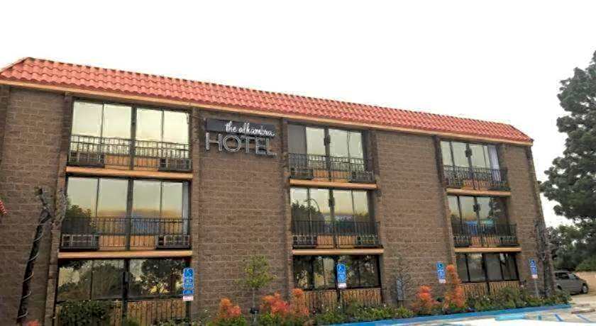 Alhambra Hotel
