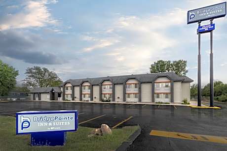 BridgePointe Inn & Suites by BPhotels, Council Bluffs, Omaha Area