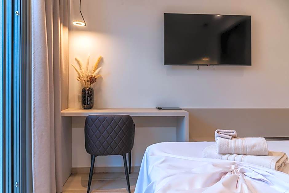 Nicolas Centrale-Smart City Suites