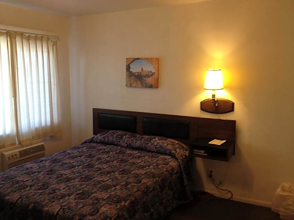 Budget Inn