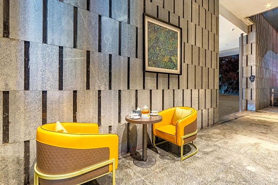 Echarm Hotel Chongqing Guanyinqiao Huangnibang Metro Station