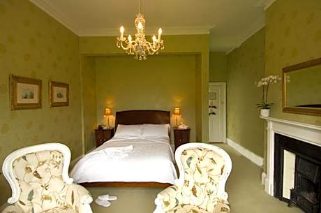 Superior Double Room with Garden View