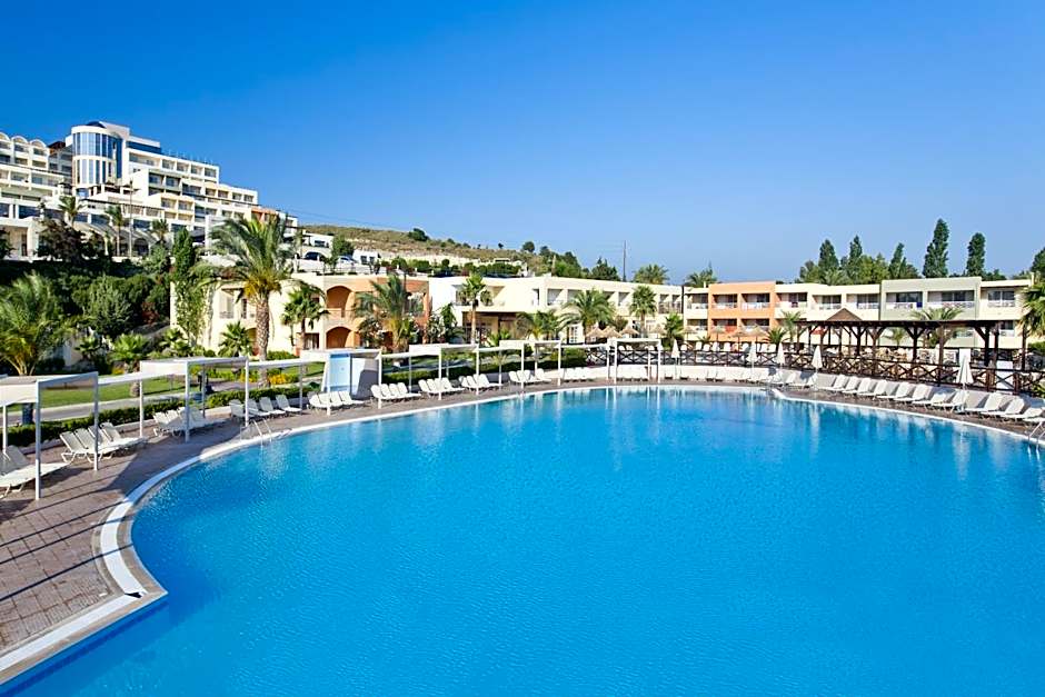 Kipriotis Maris Suites