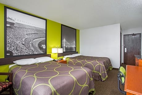 Double Room with Two Double Beds - Smoking
