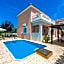 Lorenzo Villas with Private Pool, 200m from the beach, by ZanteWize