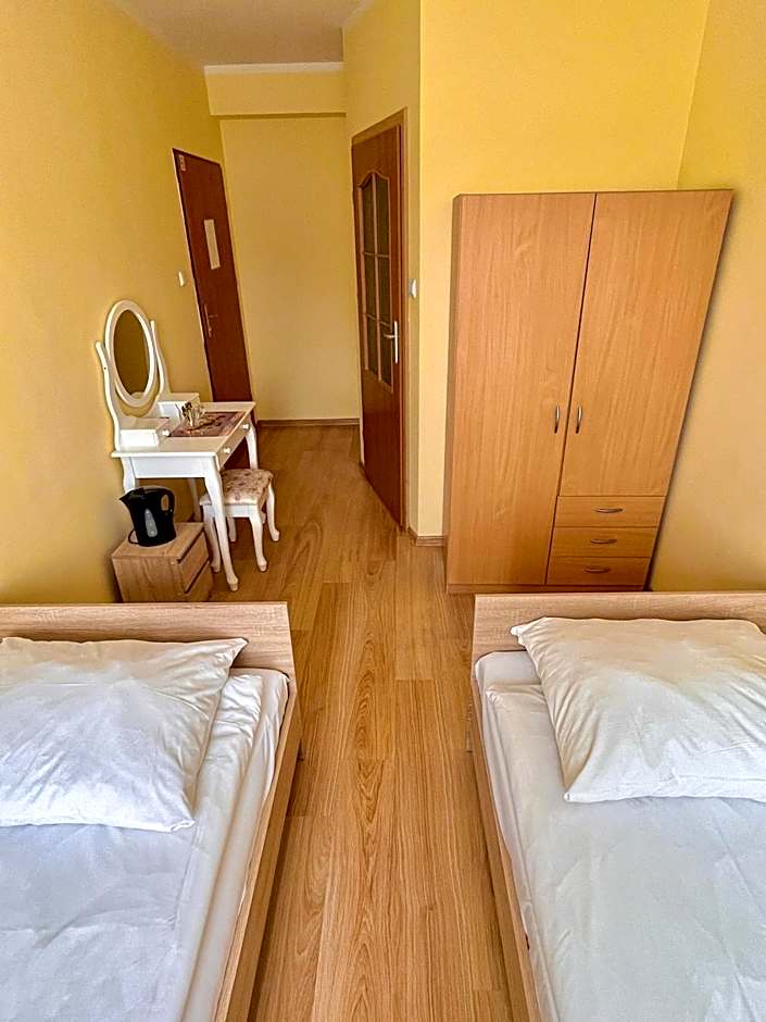 Hostel DV Morski - z prywatnymi łazienkami