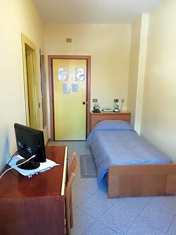 Economy Quadruple Room