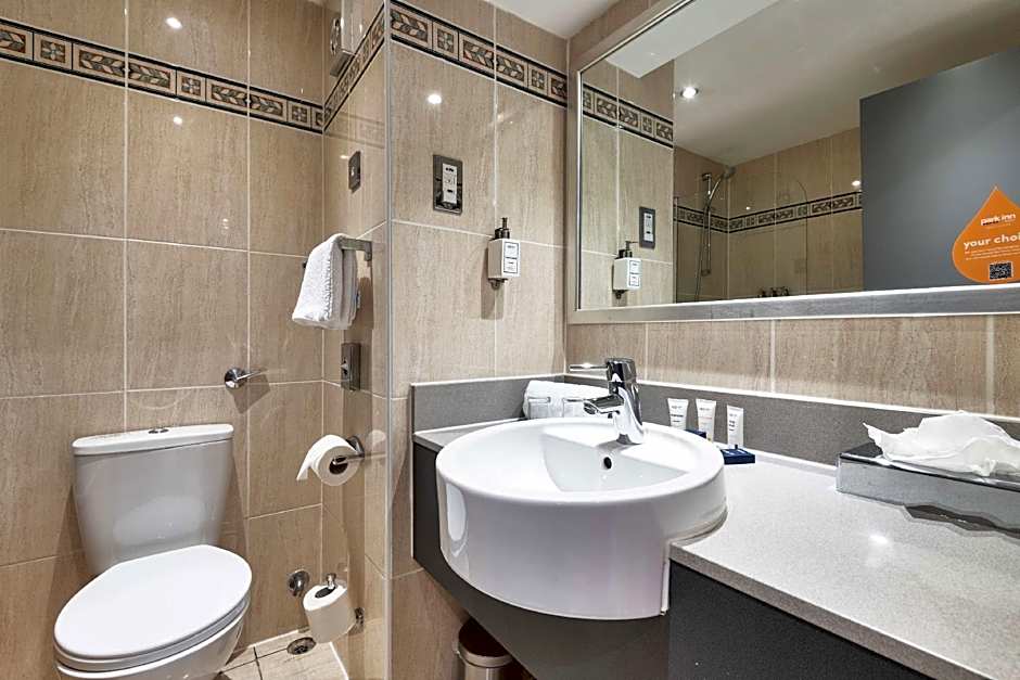 Park Inn By Radisson Cardiff City Centre