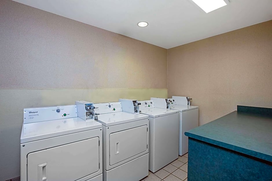 La Quinta Inn & Suites by Wyndham Manteca Ripon