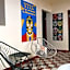Hostal mil Mascaras