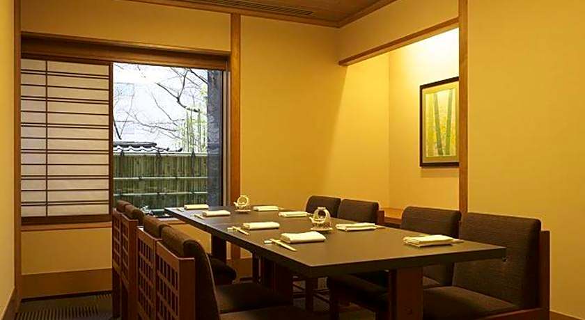 Takanawa Hanakohro (in Grand Prince Hotel Takanawa) 