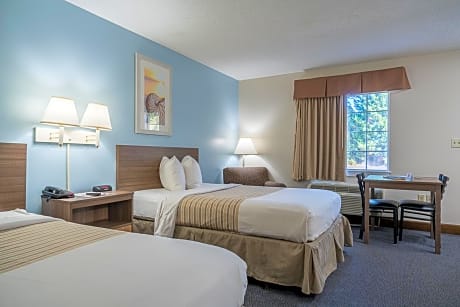 Efficiency Double Room with Two Double Beds - Accessible/Non-Smoking