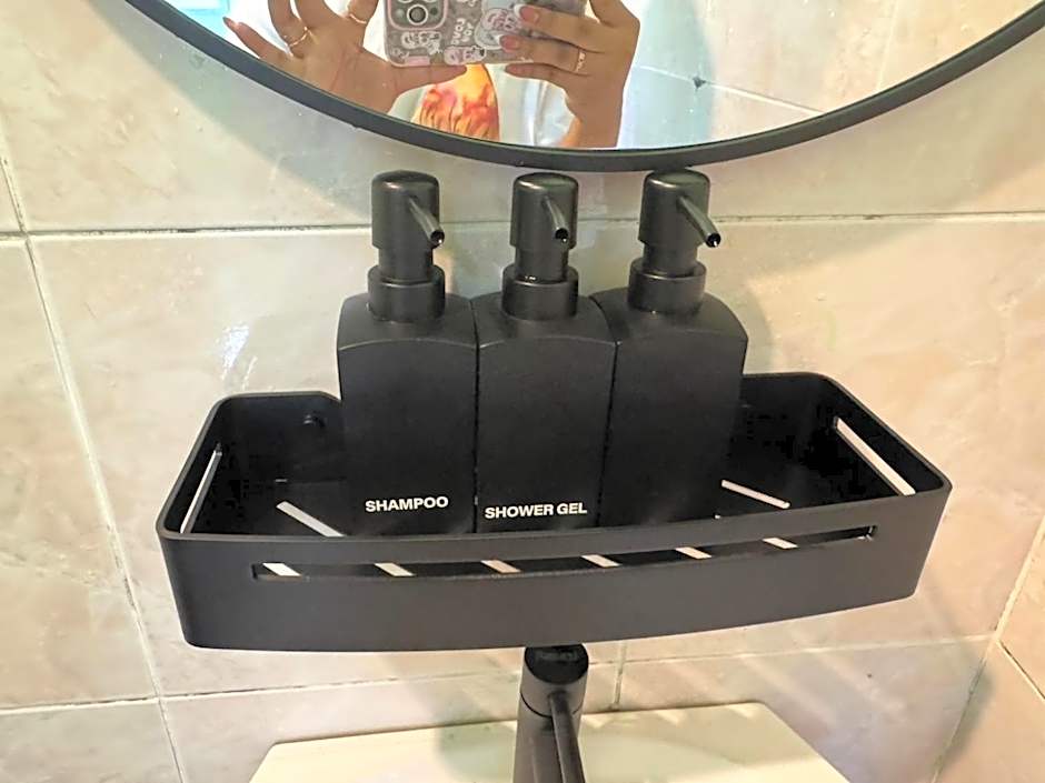 Khao Sok Jungle Hostel