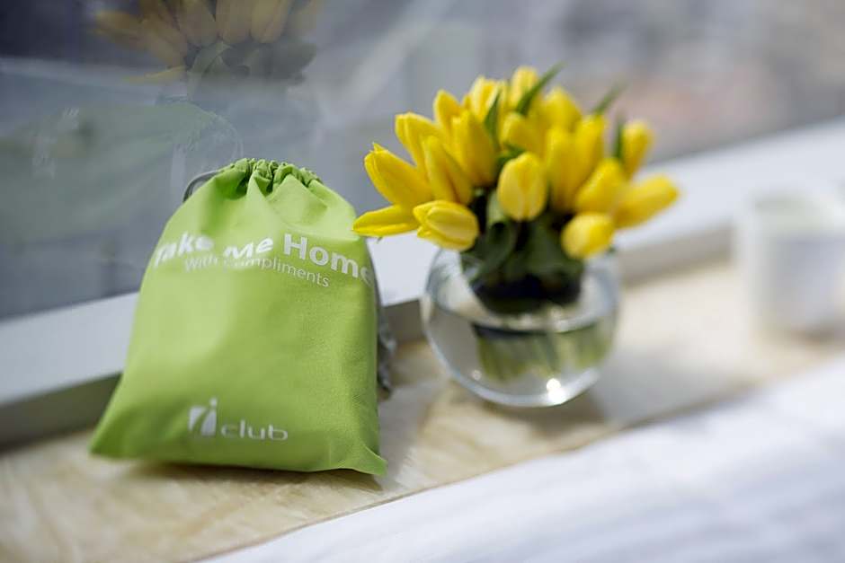 Iclub Wan Chai Hotel