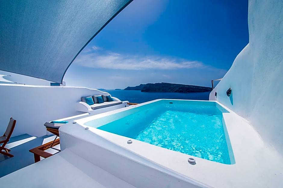 Photo 1 of 18 of Junior Suite, Plunge Pool