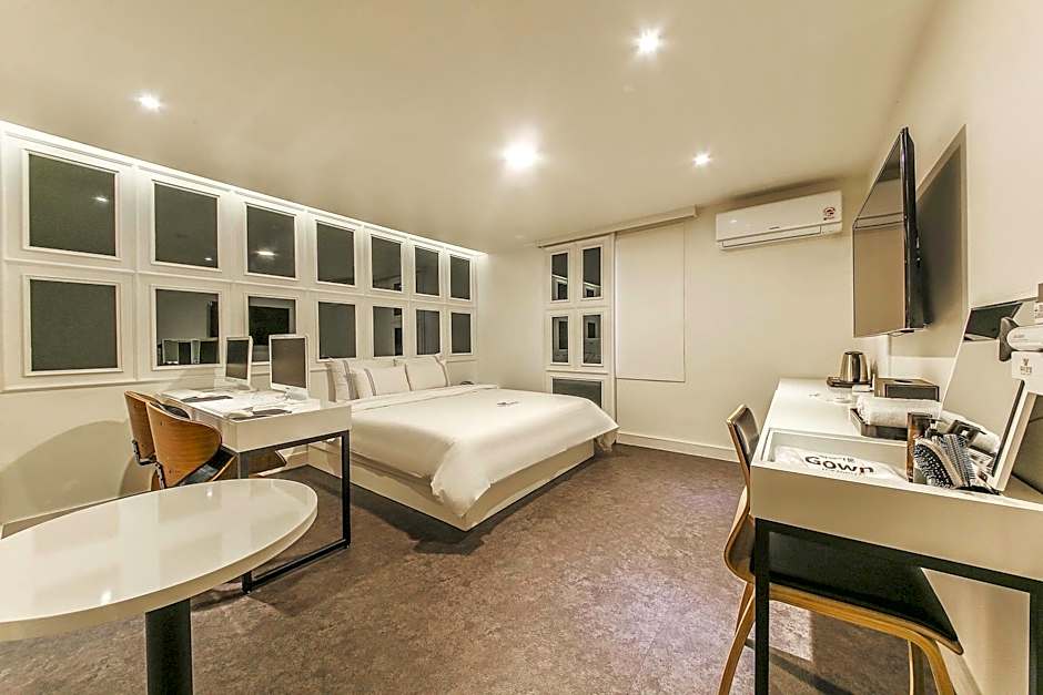 Winner Hotel