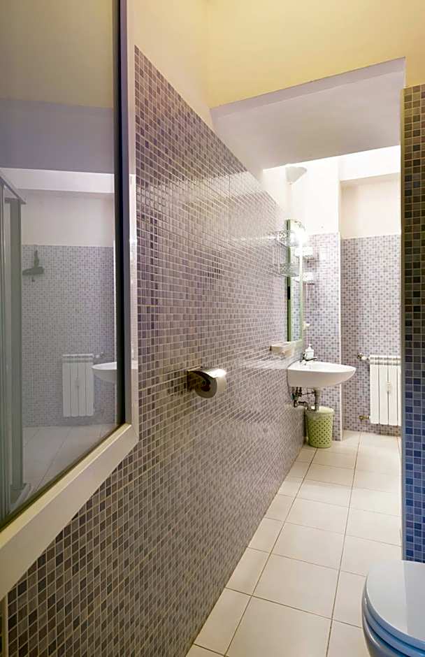 Take It Easy Roma Guest House