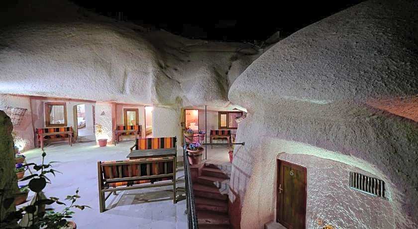 Adelya Cave Hotel