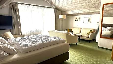 Junior Suite with Balcony