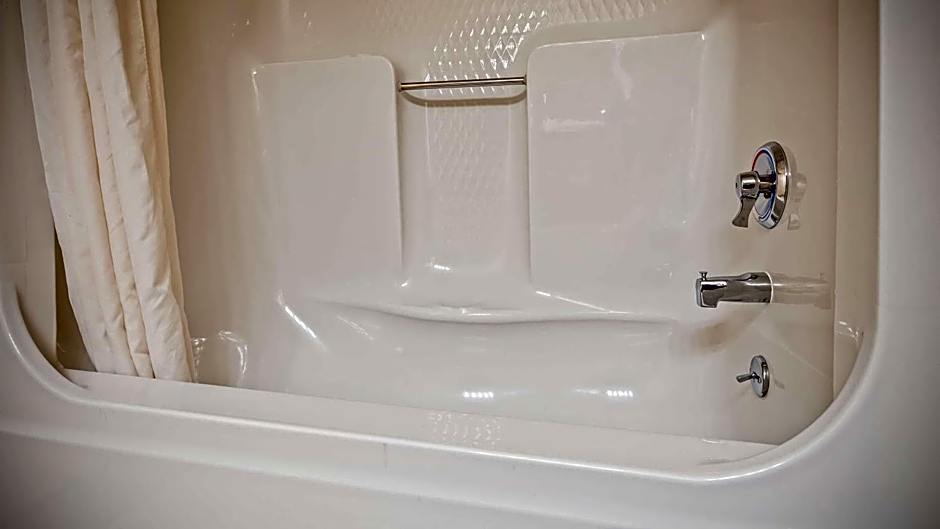 Best Western Center Pointe Inn