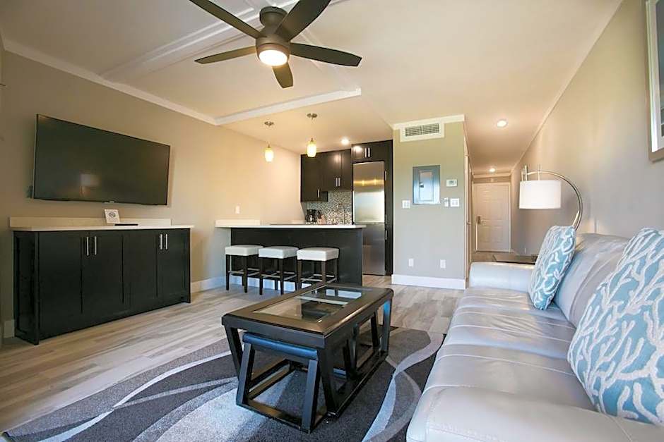 Marco Beach Vacation Suites