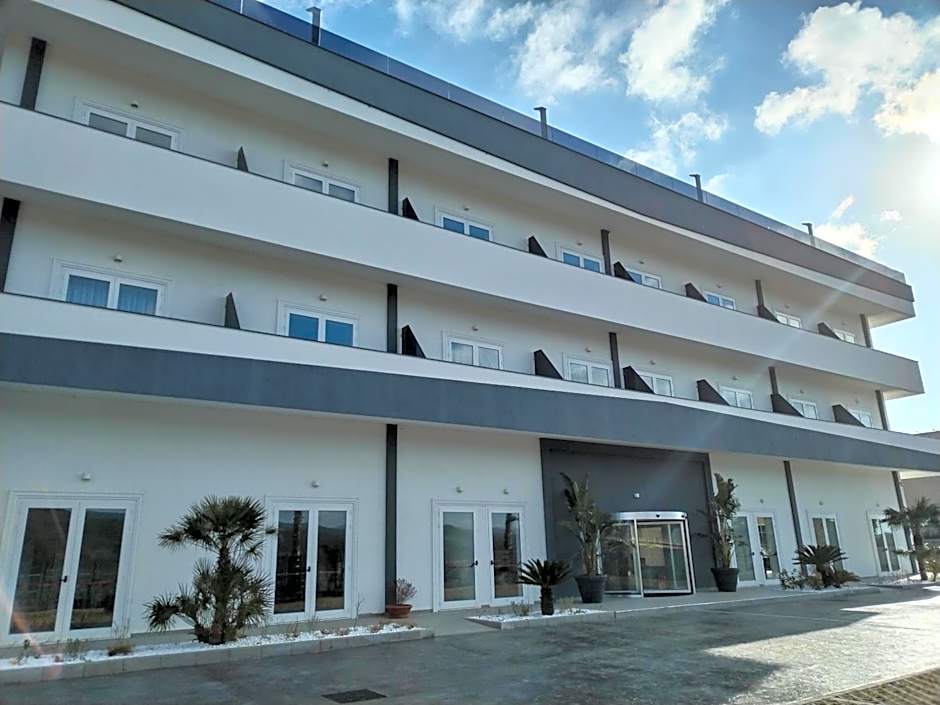 PM Hotel
